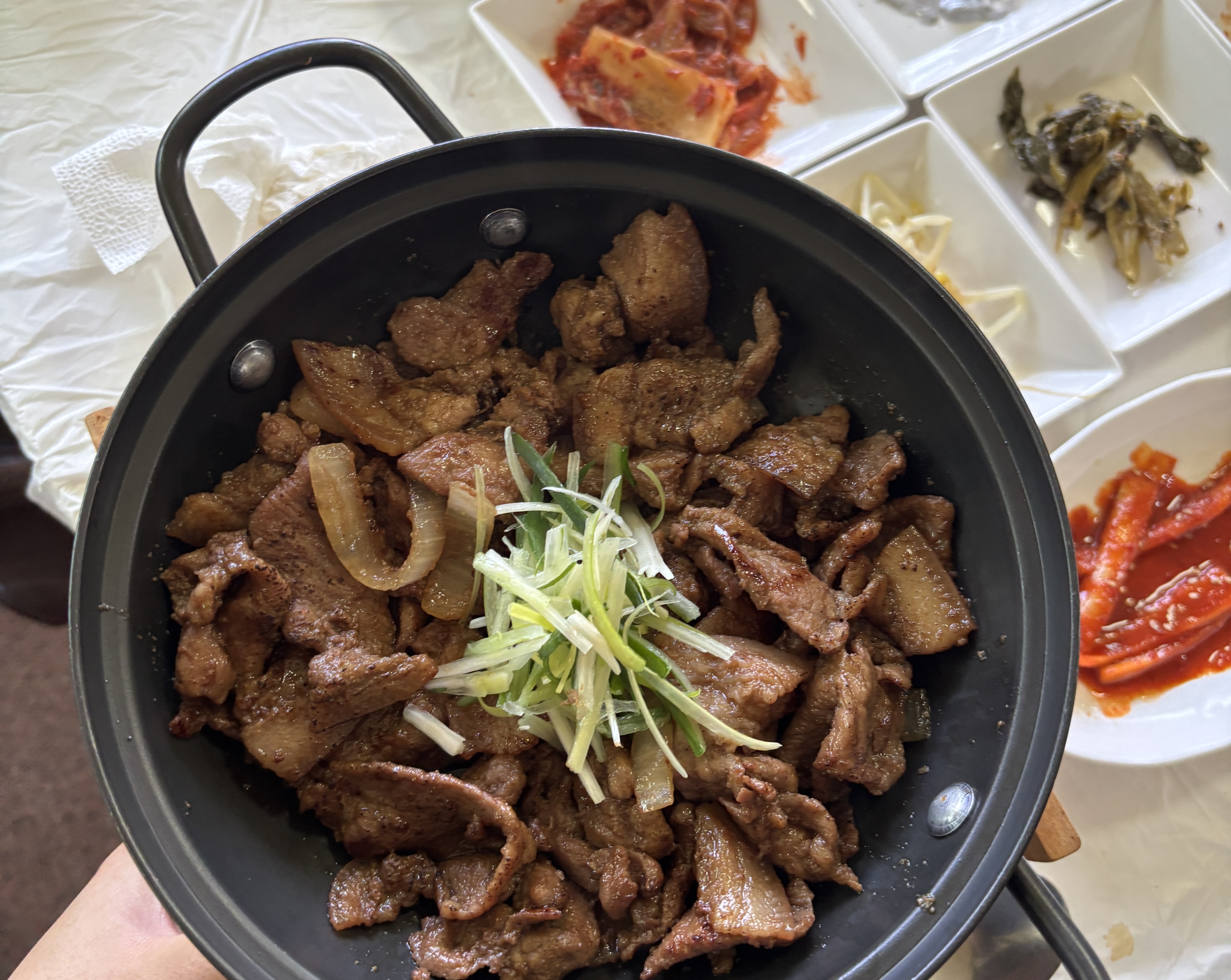 꽃밥상 구성 메뉴 한돈불고기
